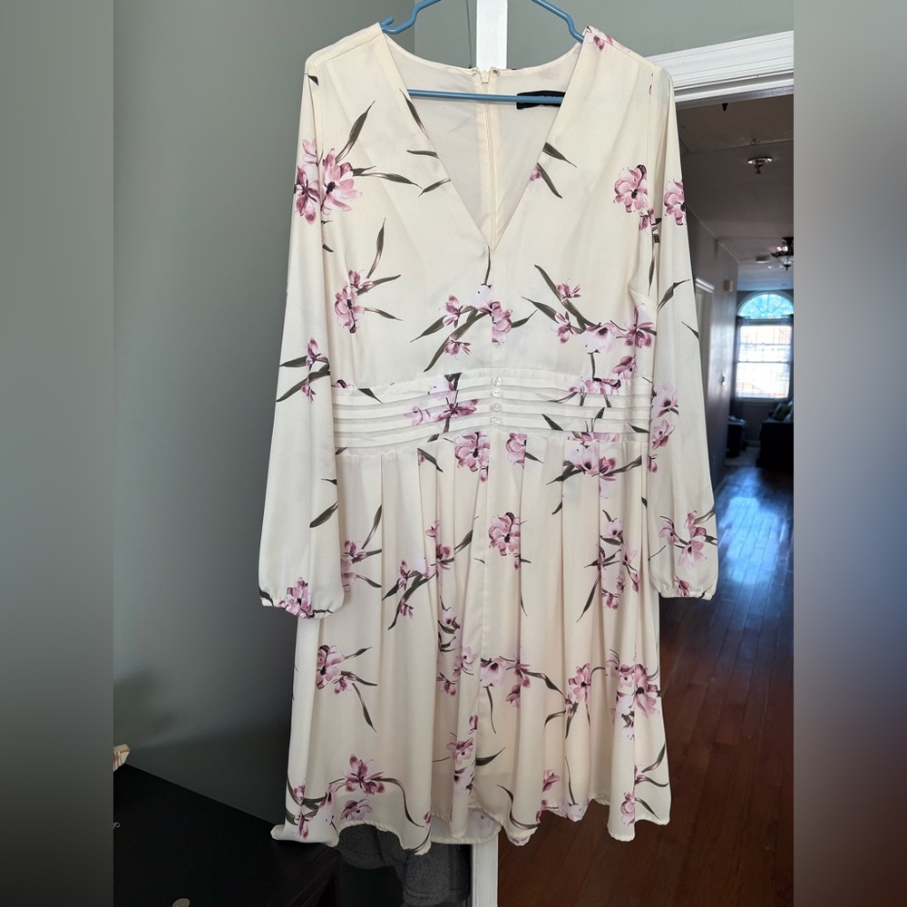 Fashion to Figure Size 0 Crème Floral Dress